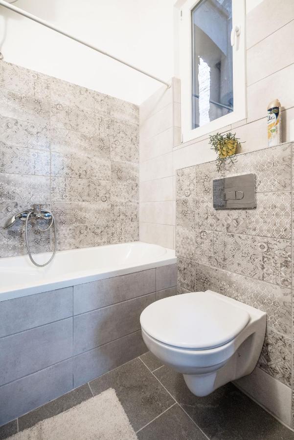 Lovely In The Heart Of Apartament